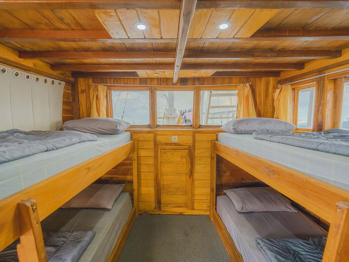 Share Cabin