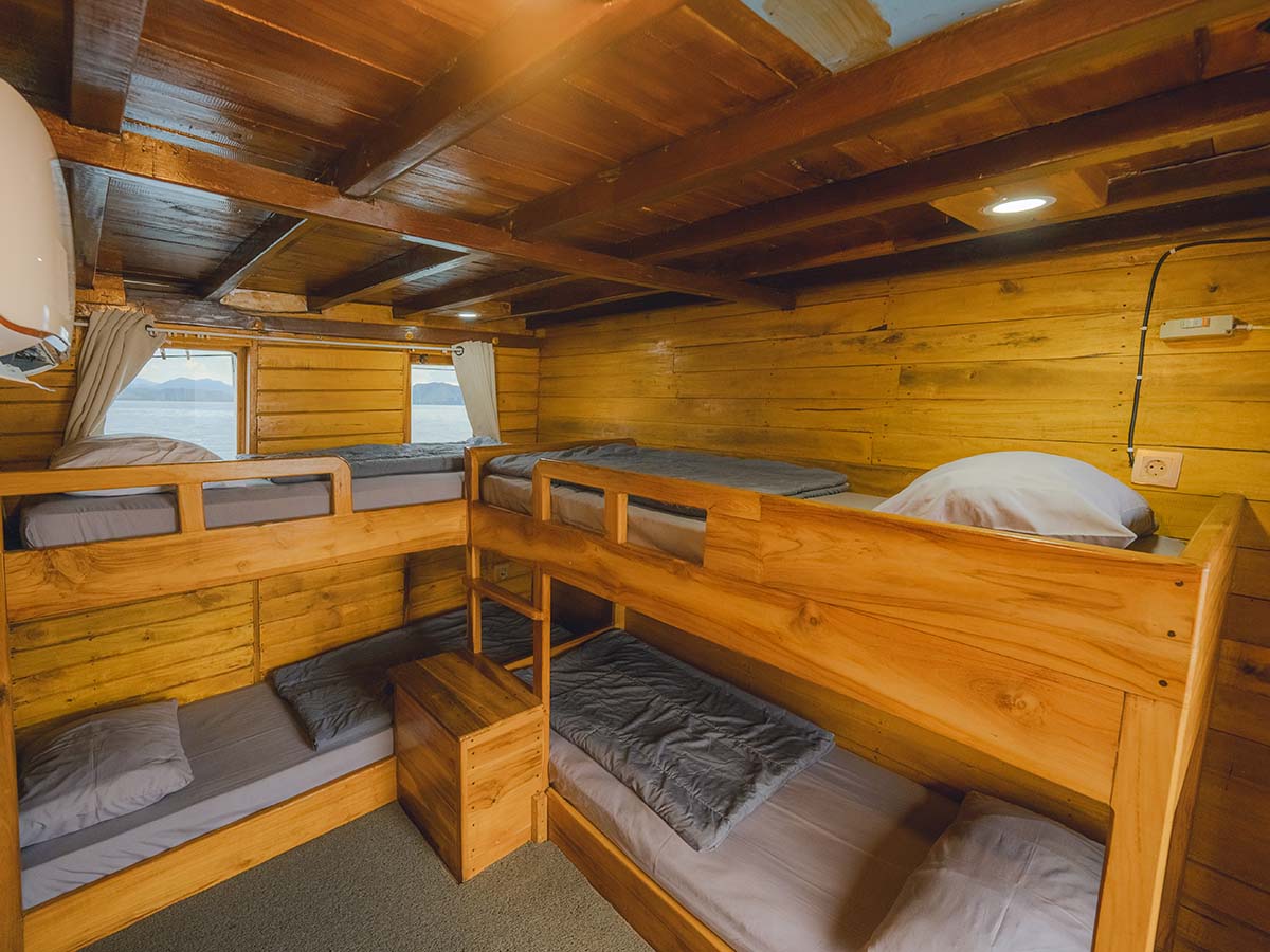Share Cabin