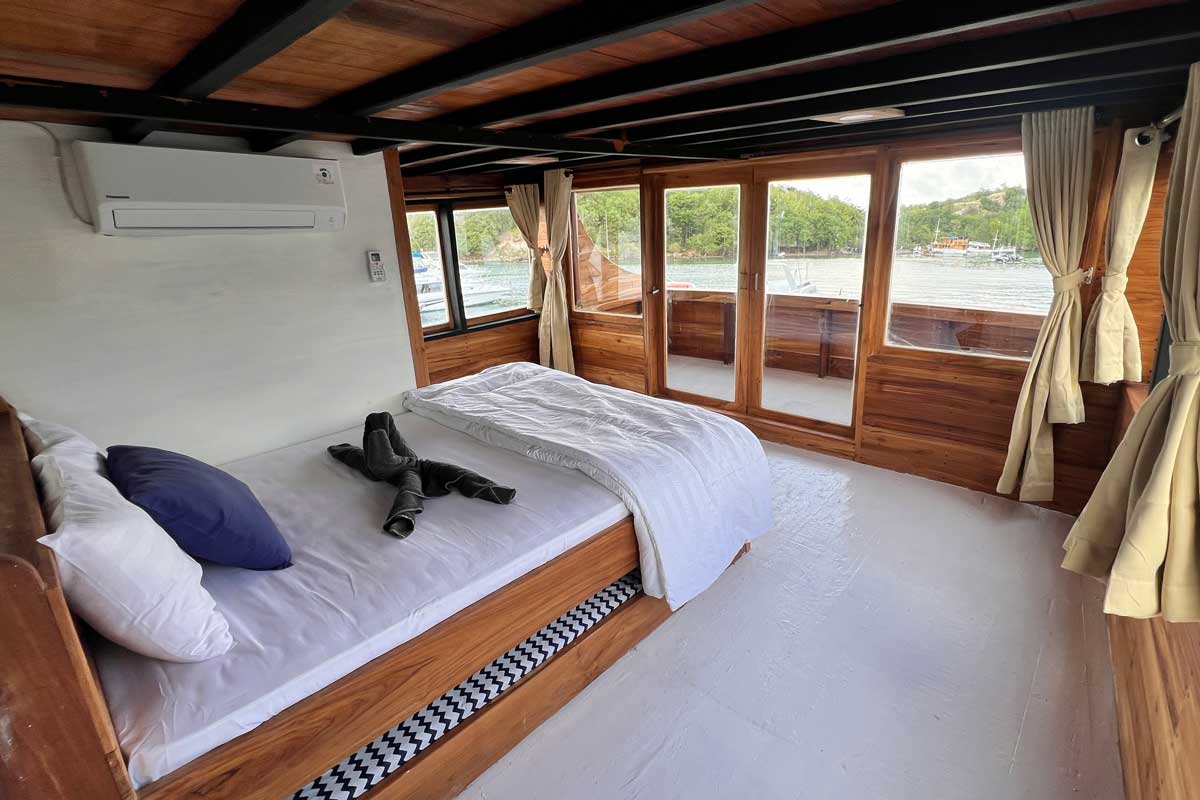 Royal Master (Balcony)